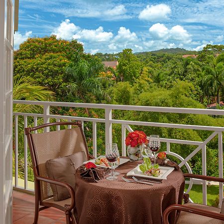 Sandals Ochi Beach Resort All Inclusive (Adults Only) Очо-Ріос Екстер'єр фото