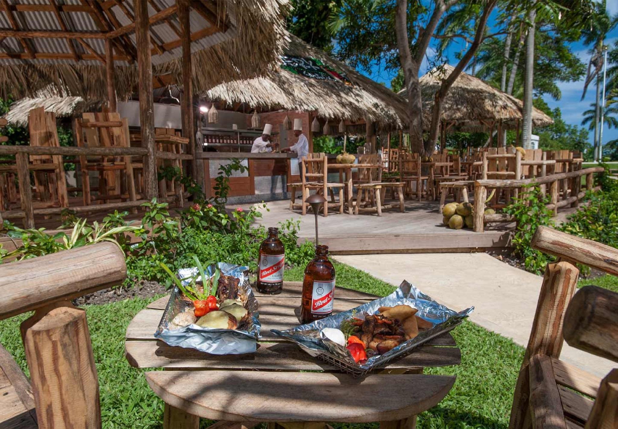 Sandals Ochi Beach Resort All Inclusive (Adults Only) Очо-Ріос Екстер'єр фото